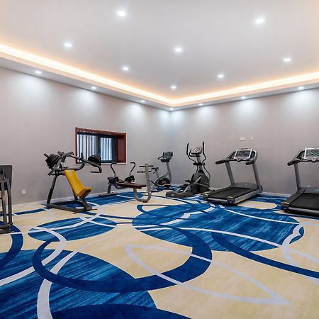Holiday Inn Express Jinan Jingshi Road, An Ihg Hotel Εξωτερικό φωτογραφία