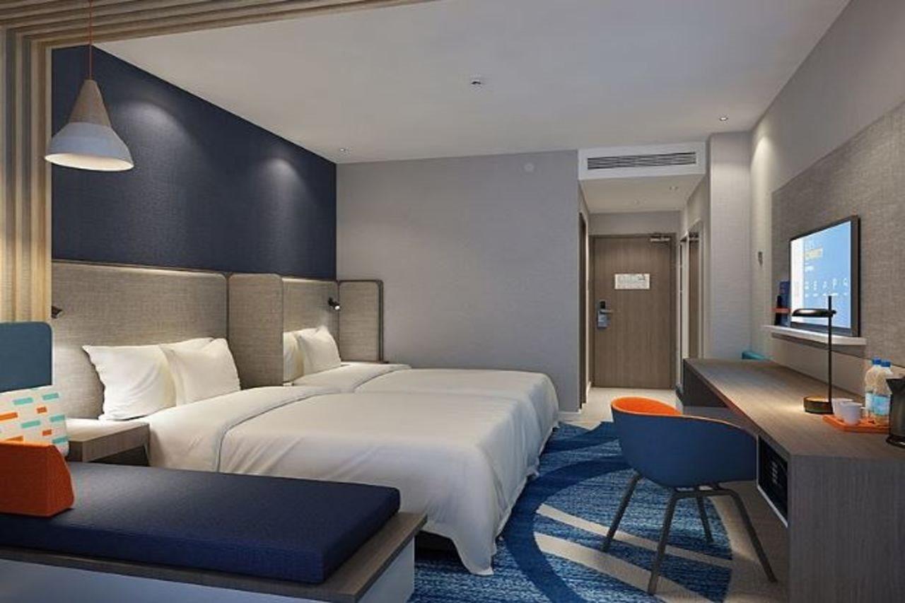 Holiday Inn Express Jinan Jingshi Road, An Ihg Hotel Εξωτερικό φωτογραφία